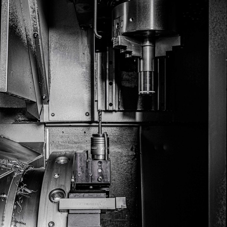 Stiel_Bewerkingen_Hitachi Seiki CS20